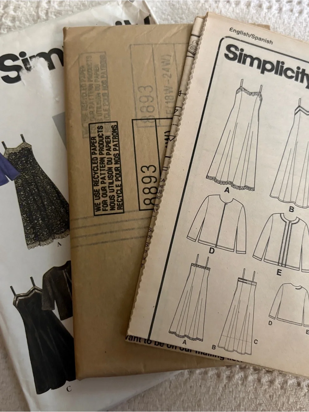 Simplicity Pattern 8893 FF for Misses’ Dress and Knit Cardigan